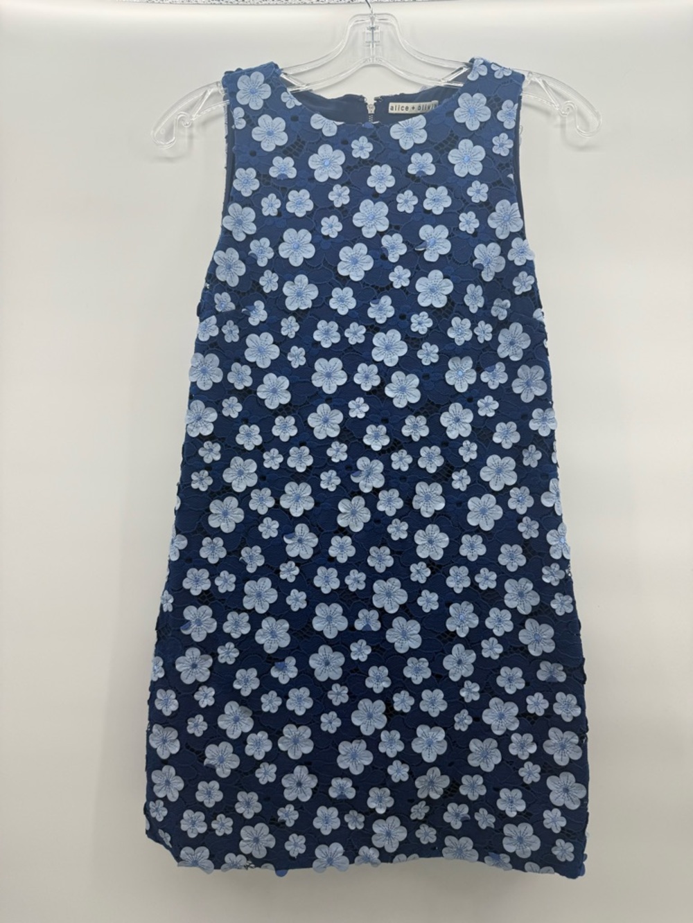 Alice + Olivia Clyde floral embroidered appliqué lace A-line shift dress size 8 - Picture 2 of 14